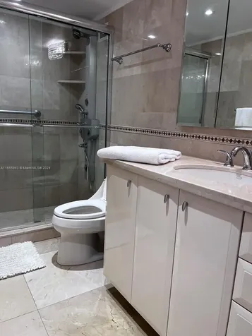 5161 Collins Avenue Miami Beach FL 33140