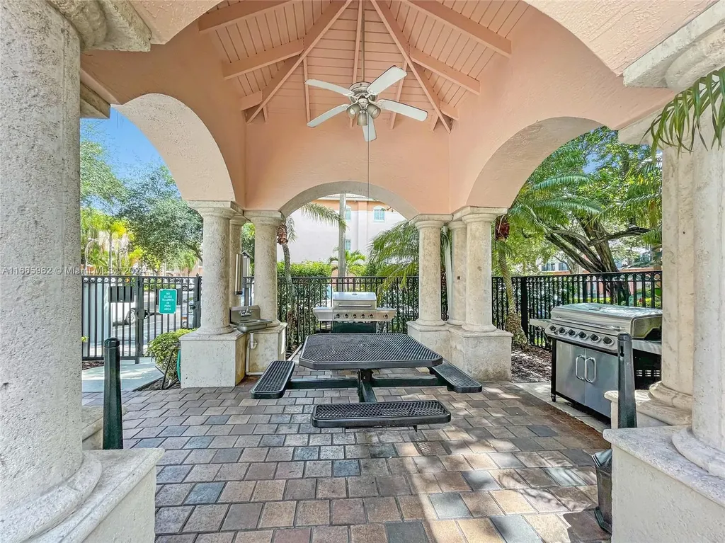 2021 SE 10th Avenue Fort Lauderdale FL 33316