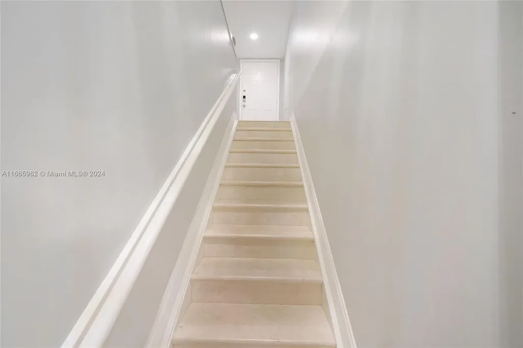 2021 SE 10th Avenue Fort Lauderdale FL 33316