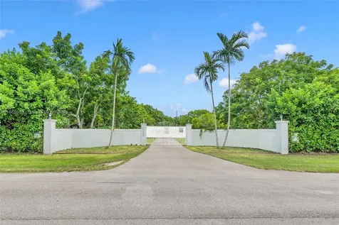 15388 SW 260th Street Homestead FL 33032