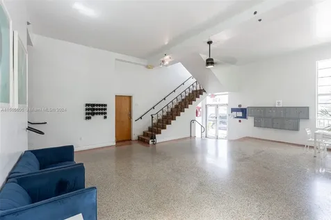 420 15th Street Miami Beach FL 33139