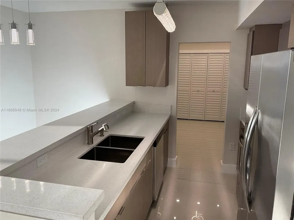 10185 Collins Avenue Bal Harbour FL 33154
