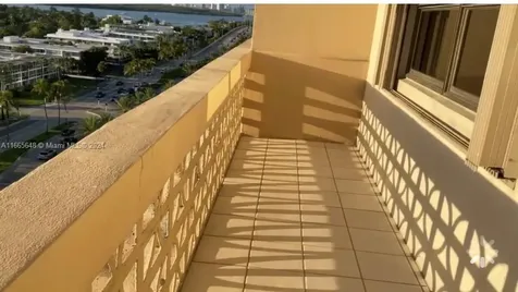 10185 Collins Avenue Bal Harbour FL 33154