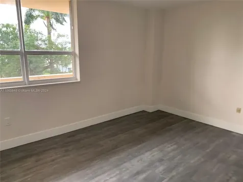 10185 Collins Avenue Bal Harbour FL 33154