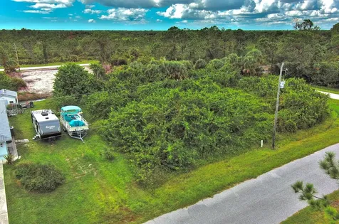 4137 Chippewa Street Port Charlotte FL 33981