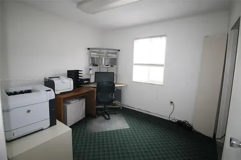 6884 Taft Street Hollywood FL 33024