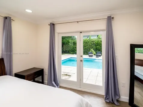 4010 Riviera Drive Coral Gables FL 33146