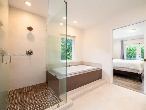 4010 Riviera Drive Coral Gables FL 33146