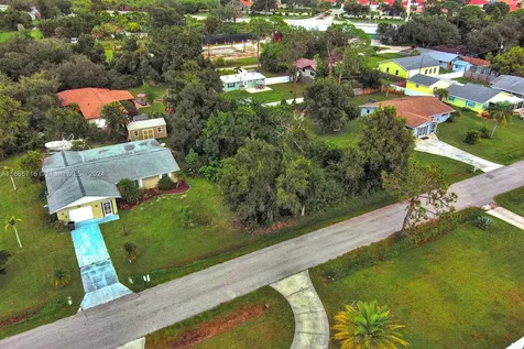 1 Gillespie Street Englewood FL 34223