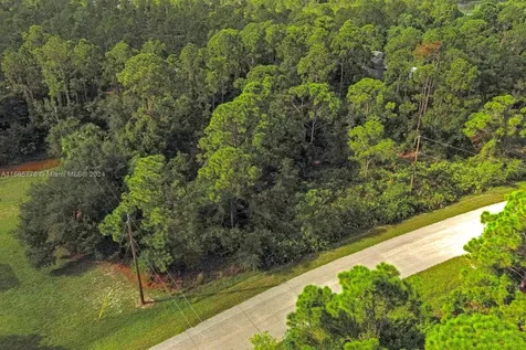 27369 N Twin Lakes Drive Punta Gorda FL 33955