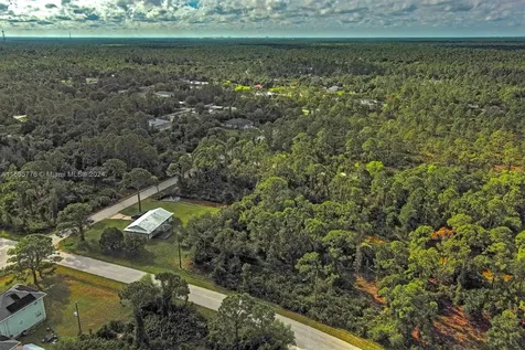 27369 N Twin Lakes Drive Punta Gorda FL 33955