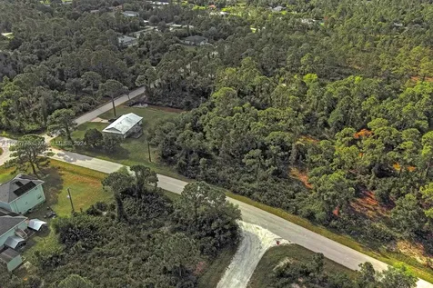 27369 N Twin Lakes Drive Punta Gorda FL 33955