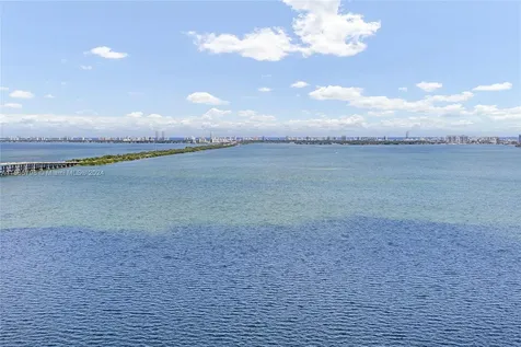 2900 NE 7th Avenue Miami FL 33137