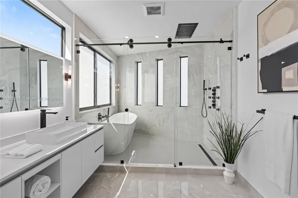 1812 Middle River Drive Fort Lauderdale FL 33305