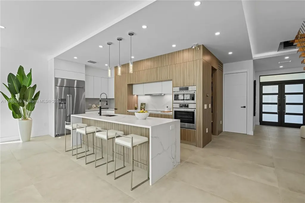 1812 Middle River Drive Fort Lauderdale FL 33305