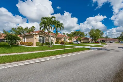 8077 Key West Lane Boynton Beach FL 33472