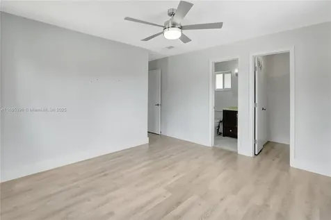 1359 SW 11th Street Miami FL 33135
