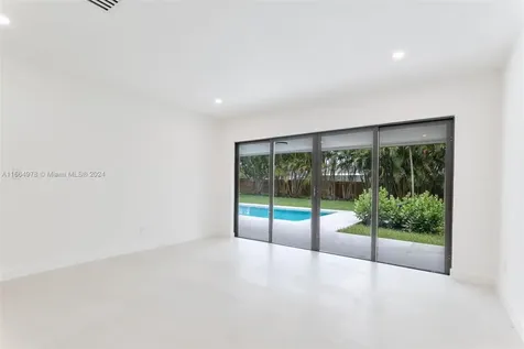 7624 SW 178th Terrace Palmetto Bay FL 33157