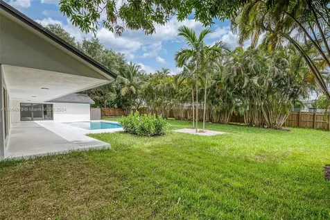 7624 SW 178th Terrace Palmetto Bay FL 33157
