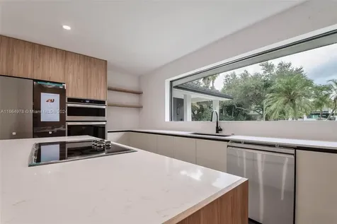 7624 SW 178th Terrace Palmetto Bay FL 33157