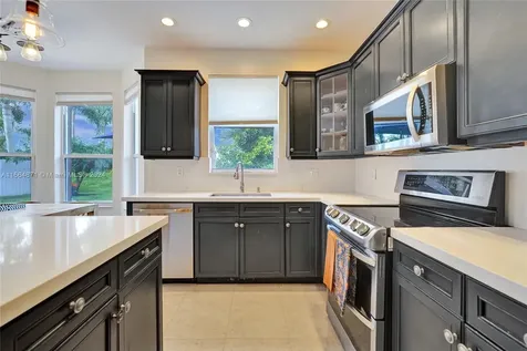 1520 SW 171st Terrace Pembroke Pines FL 33027