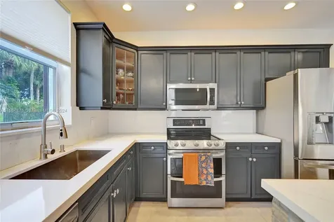 1520 SW 171st Terrace Pembroke Pines FL 33027