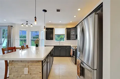 1520 SW 171st Terrace Pembroke Pines FL 33027