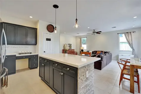 1520 SW 171st Terrace Pembroke Pines FL 33027