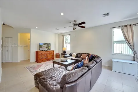 1520 SW 171st Terrace Pembroke Pines FL 33027