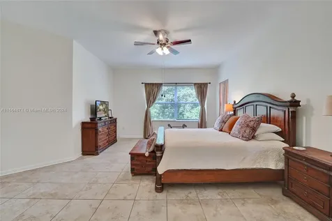 1520 SW 171st Terrace Pembroke Pines FL 33027