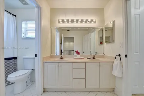 1520 SW 171st Terrace Pembroke Pines FL 33027