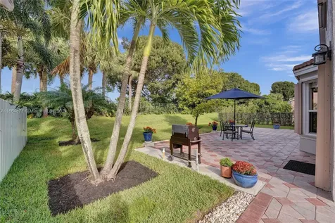 1520 SW 171st Terrace Pembroke Pines FL 33027