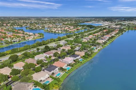 1520 SW 171st Terrace Pembroke Pines FL 33027