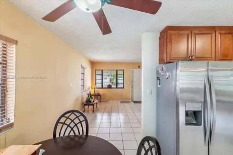 526 E 54th Street Hialeah FL 33013