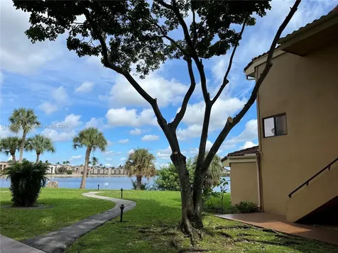 15545 N Miami Lakeway N Miami Lakes FL 33014