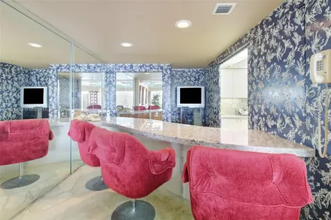 1800 NE 114th Street Miami FL 33181