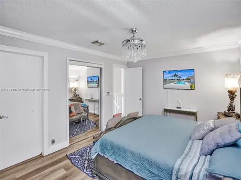 9801 SW 3rd Street Pembroke Pines FL 33025