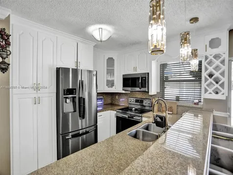 9801 SW 3rd Street Pembroke Pines FL 33025