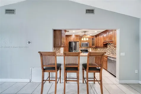 1211 NW 96th Terrace Pembroke Pines FL 33024
