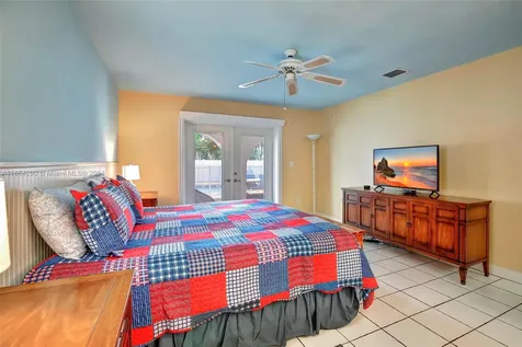 11516 SW 51st Street Cooper City FL 33330