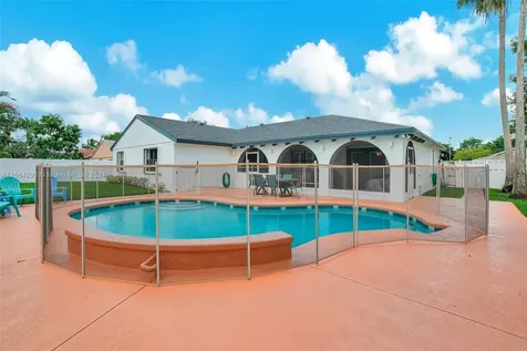 11516 SW 51st Street Cooper City FL 33330