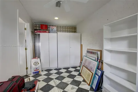 11516 SW 51st Street Cooper City FL 33330