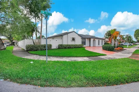 11516 SW 51st Street Cooper City FL 33330