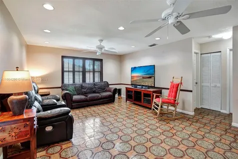 11516 SW 51st Street Cooper City FL 33330