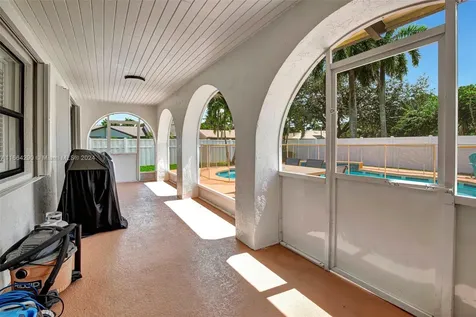 11516 SW 51st Street Cooper City FL 33330