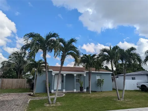 7585 SW 30th Terrace Miami FL 33155