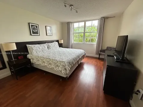 19877 E Country Club Drive Aventura FL 33180