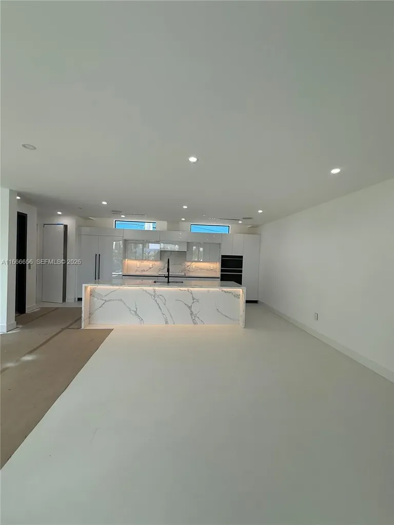 3222 NE 7th Street Pompano Beach FL 33062
