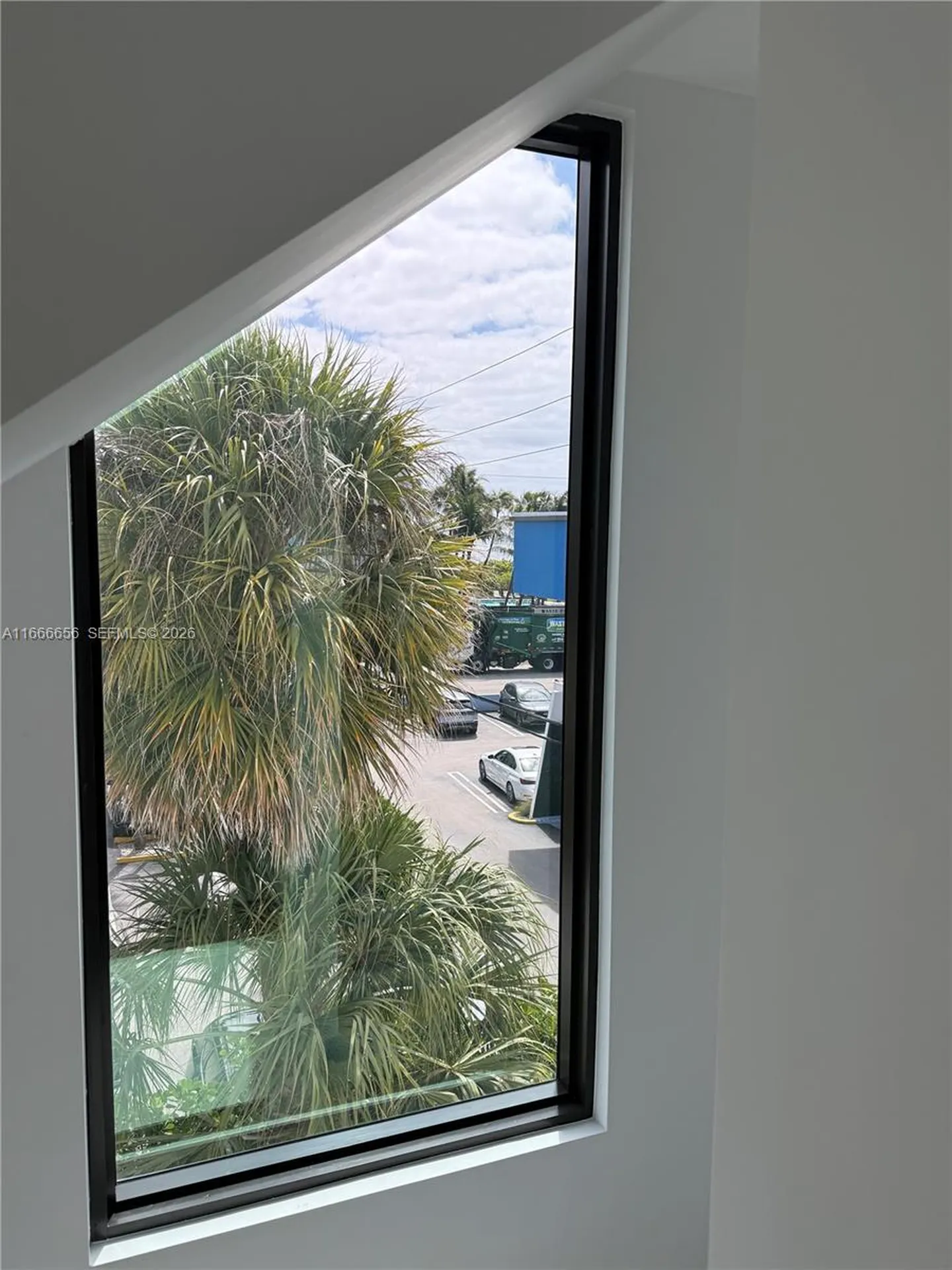 3222 NE 7th Street Pompano Beach FL 33062