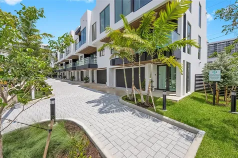 3222 NE 7th Street Pompano Beach FL 33062